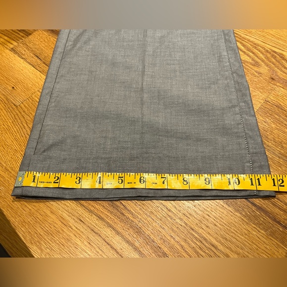 Light Gray Banana Republic Trousers, Size 10 - Picture 7 of 10